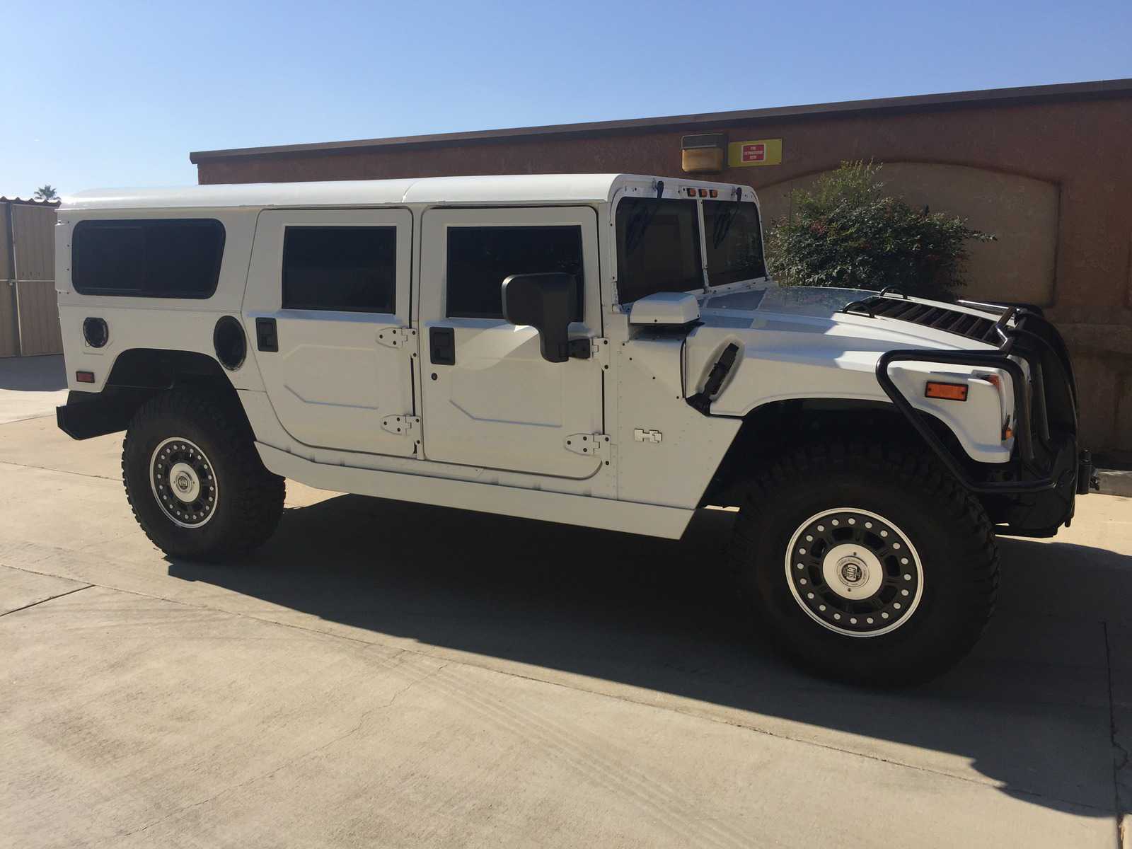 HUMMER H1
