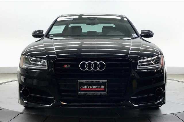 2016 Audi S8
