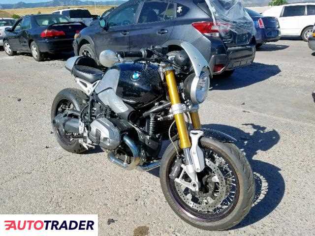 BMW R nineT