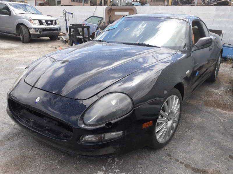Maserati Coupe