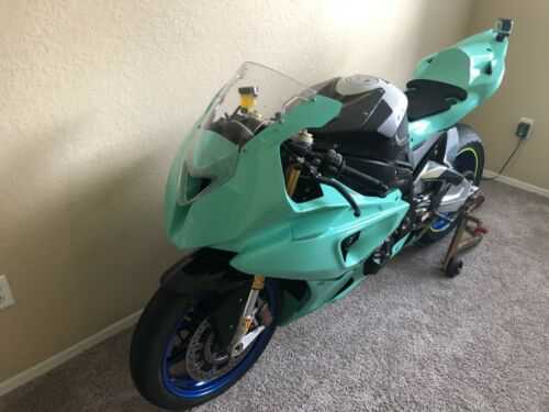 BMW HP4