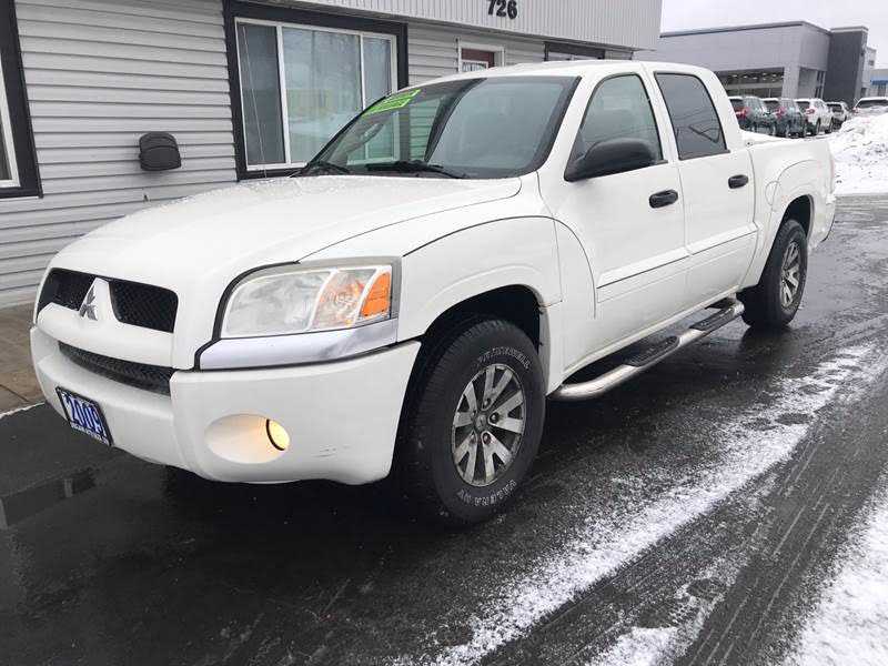 Mitsubishi Raider
