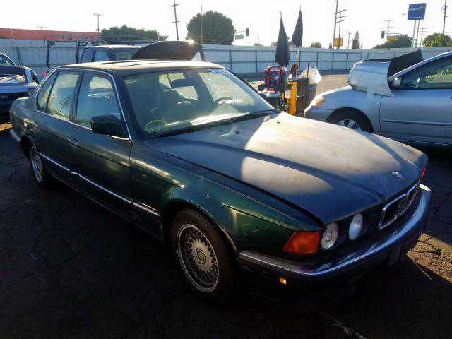 BMW 740i