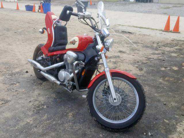 Honda VT600CD (SHADOW VLX DELUXE)