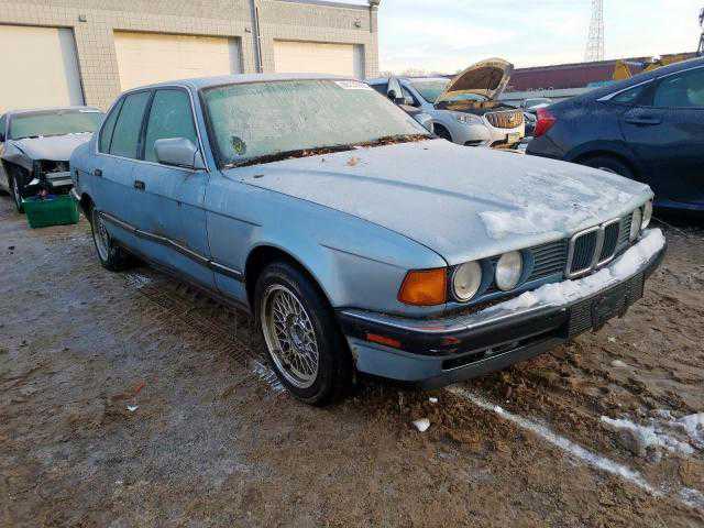 BMW 735i