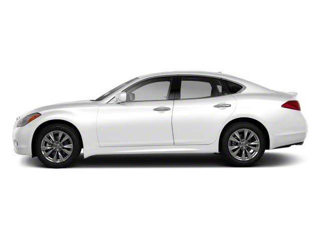 Infiniti M56