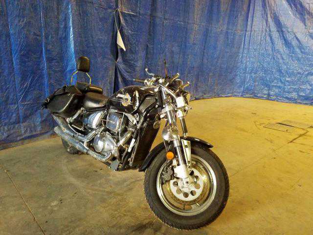 Suzuki VZ800K