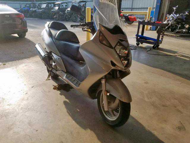 Honda FSC600 (Silver Wing)