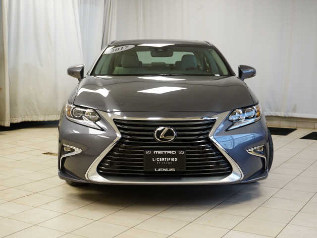2017 Lexus ES
