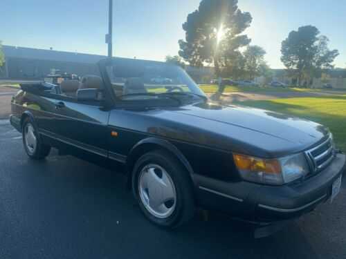 Saab 900