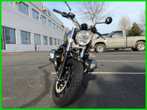 BMW R nineT