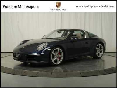 PORSCHE