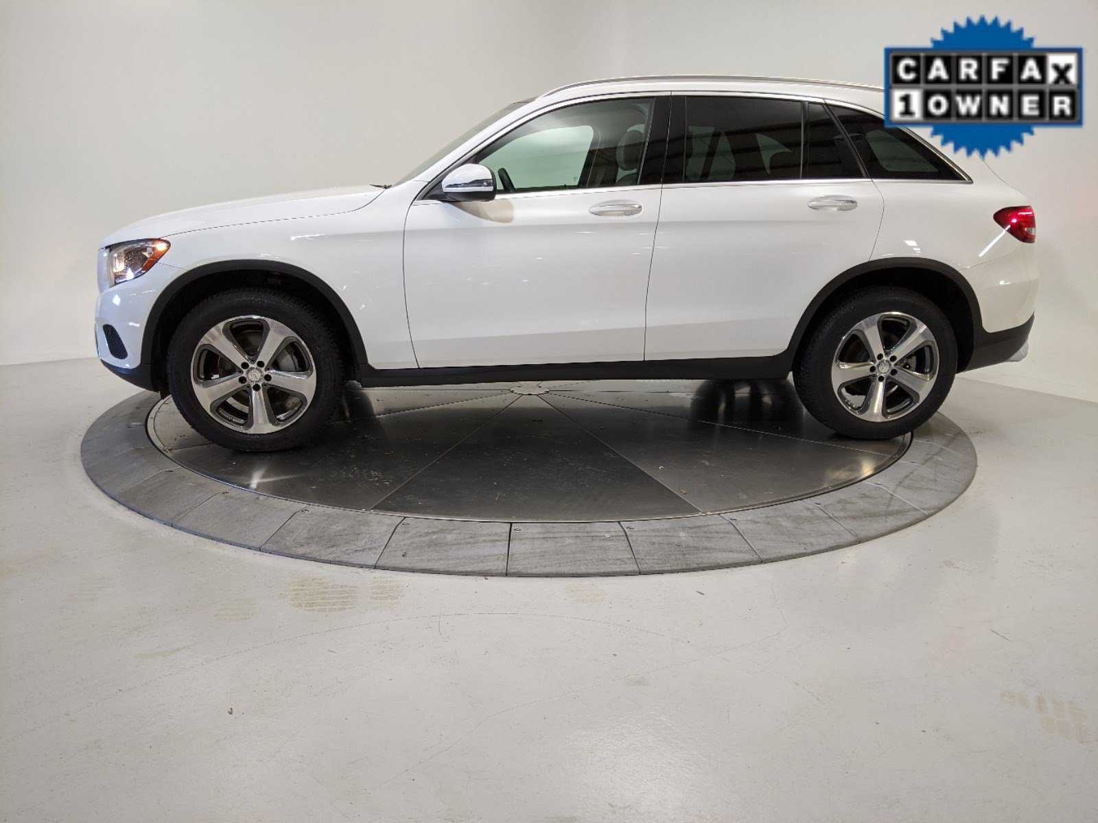 2017 Mercedes-Benz GLC-Class