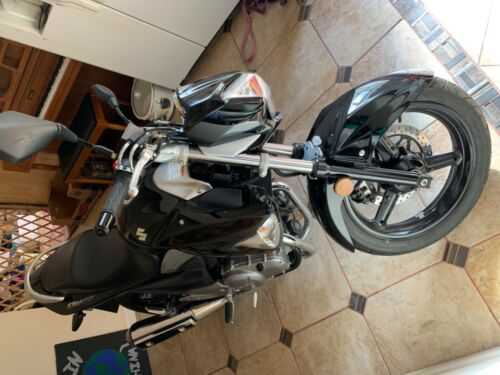 Suzuki GW250L