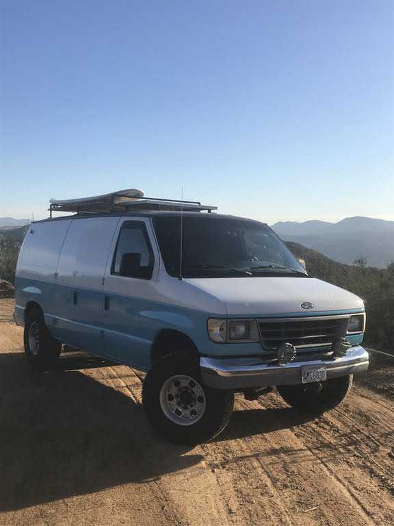Ford E-250