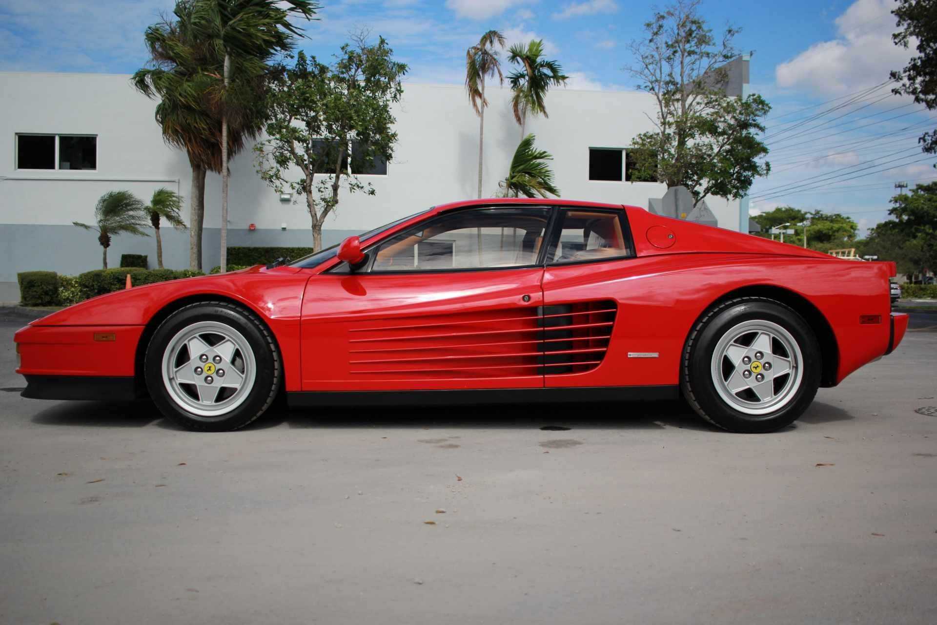 Ferrari Testarossa