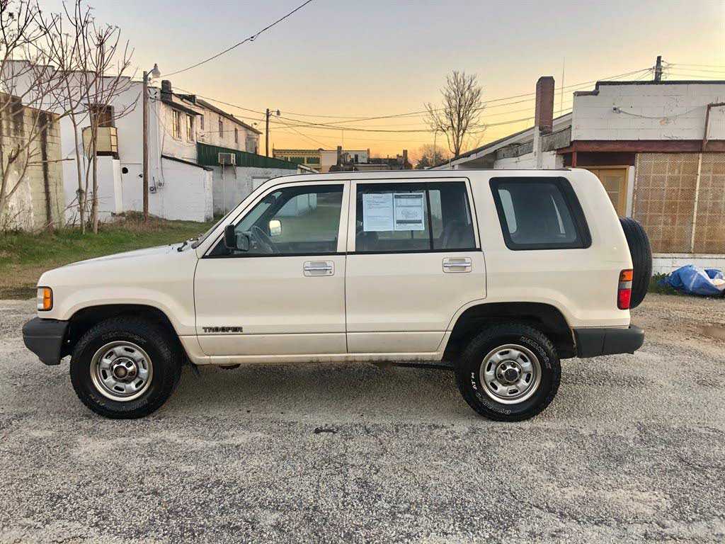 Isuzu Trooper