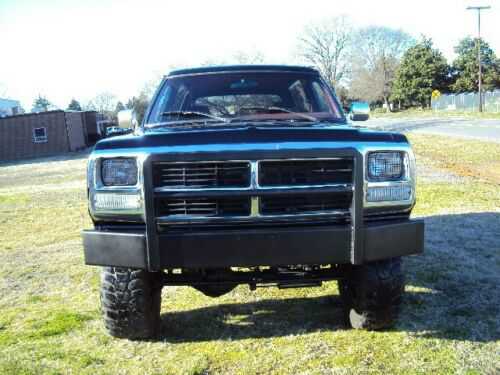 Dodge Ramcharger