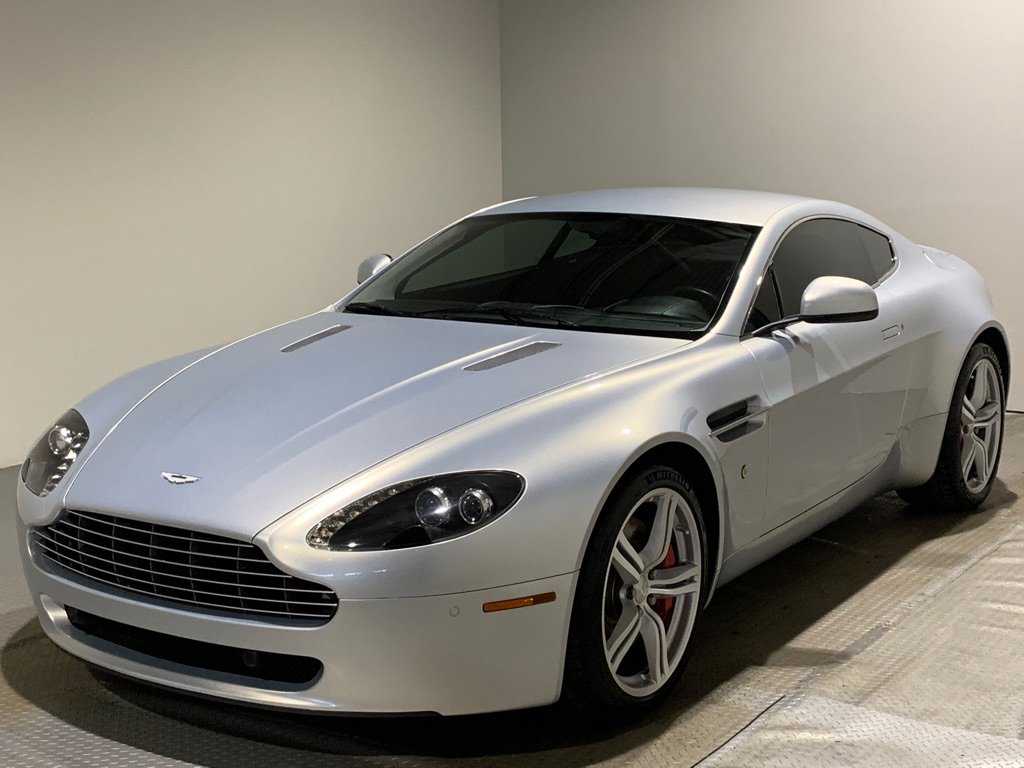 Aston Martin V8 Vantage