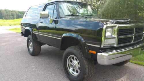Dodge Ramcharger