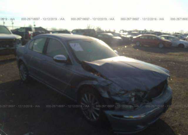 Jaguar X-Type