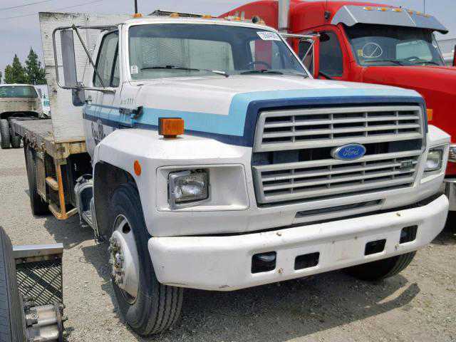 Ford F-700
