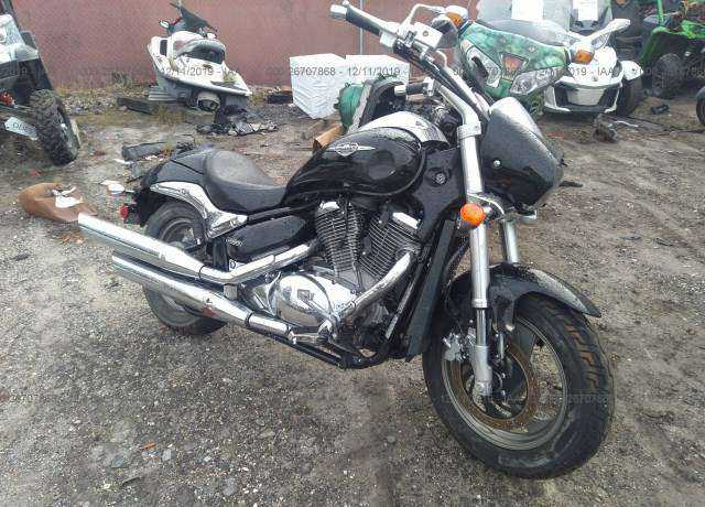 Suzuki VZ800L