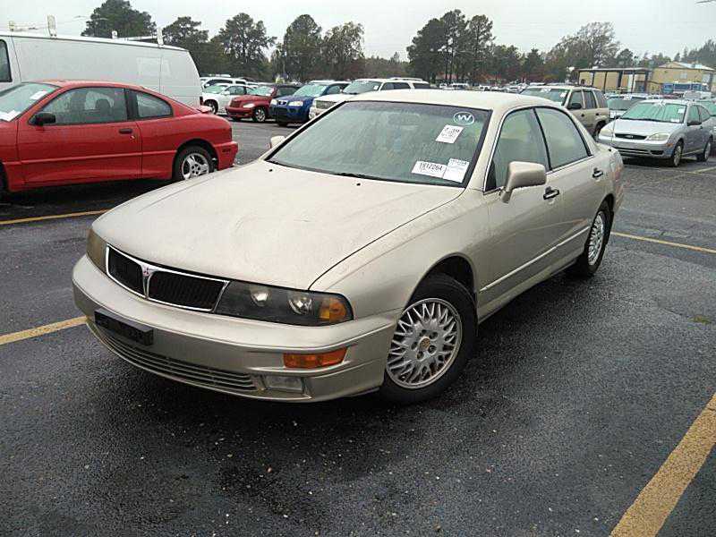 Mitsubishi Diamante