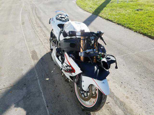 Suzuki GSX1300R
