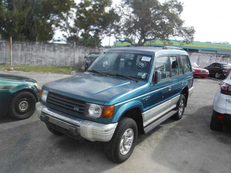 Mitsubishi Montero