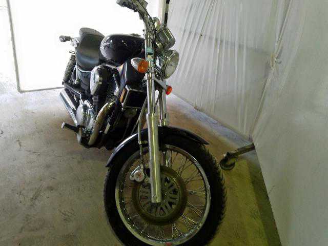 Suzuki VS1400