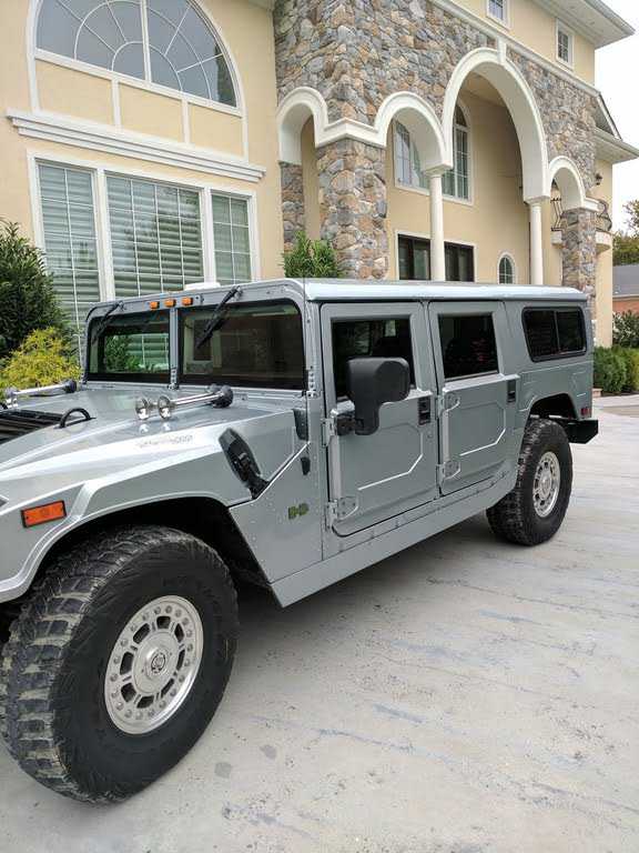 HUMMER H1