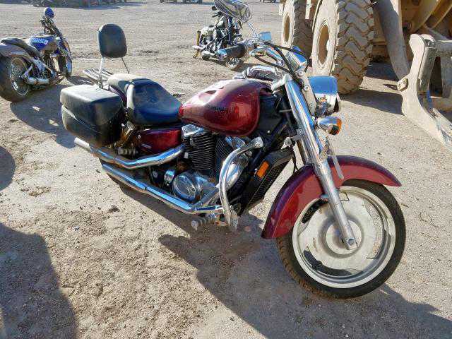 Honda VT1100C2 (SHADOW SABRE)