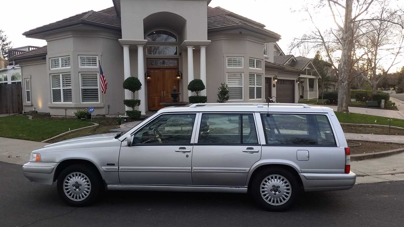 Volvo V90