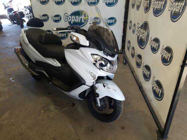 Suzuki AN650L