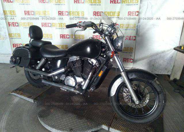 Honda VT1100C2 (SHADOW ACE)