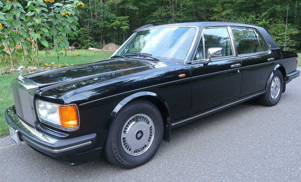 Rolls-Royce Flying Spur