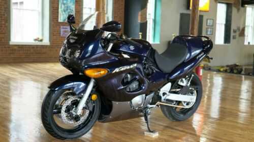 Suzuki GSX750F