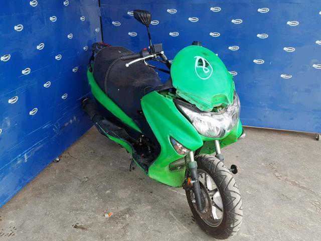 Suzuki UH200L
