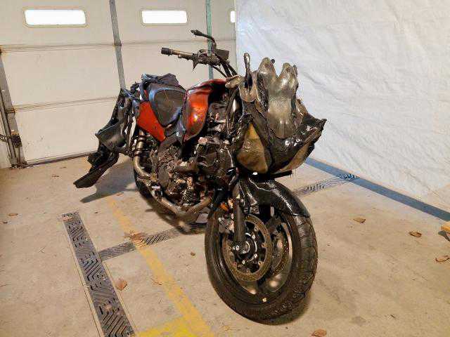 Suzuki DL650