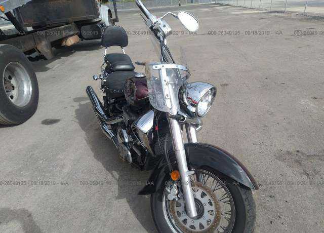 Suzuki VL800TL
