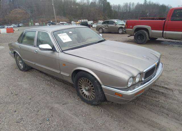 Jaguar XJ12