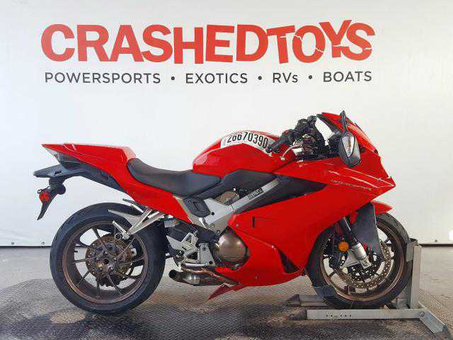 Honda VFR800F (INTERCEPTOR)