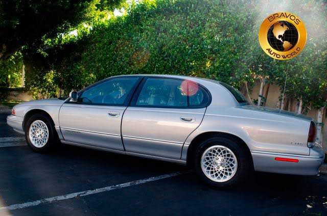 Chrysler LHS