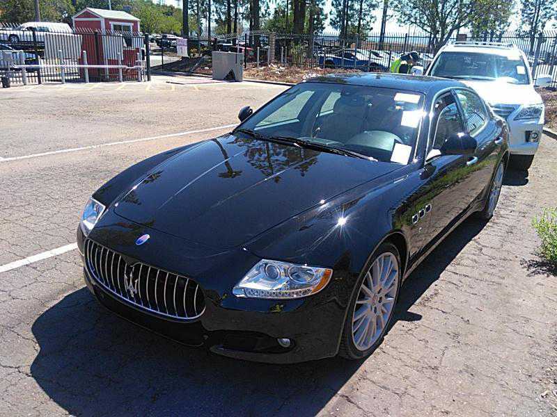 Maserati Quattroporte