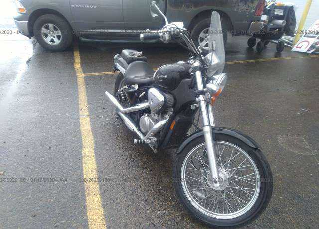 Honda VT600C (SHADOW VLX)