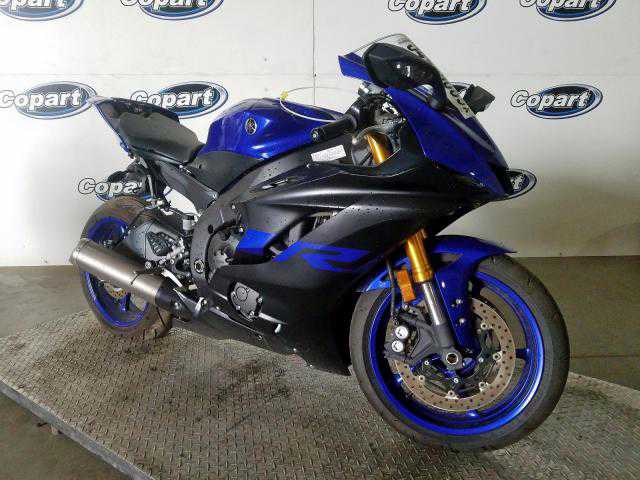 YAMAHA