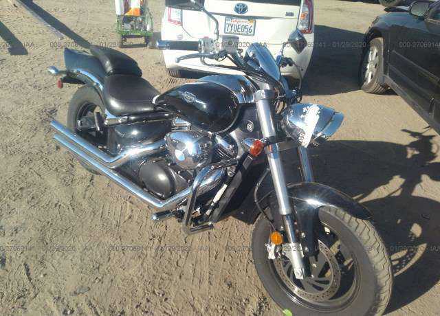 Suzuki VZ800