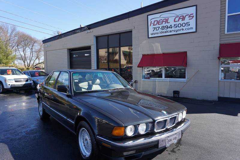 BMW 740i