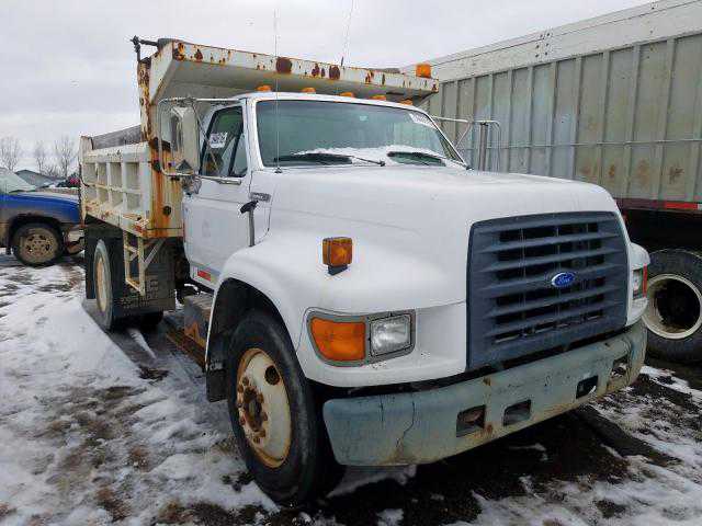 Ford F-700